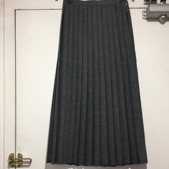 NEW VINTAGE RALPH LAUREN WOOL PLEATED SKIRTS SIZE 8 - Picture 2 of 8